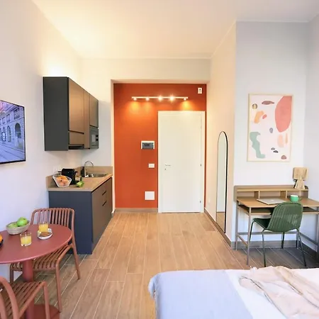 Apartment Luma - 2 Steps Metro - Duomo&linate Direct - Ac - Balcony Milan