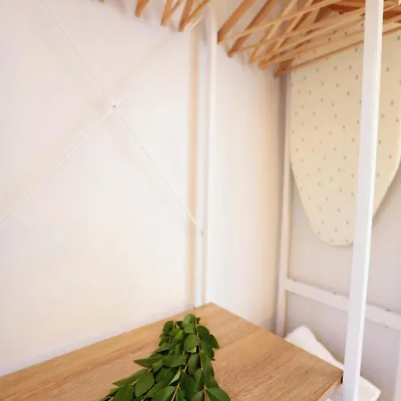 Luma - 2 Steps Metro - Duomo&linate Direct - Ac - Balcony Apartment Milan